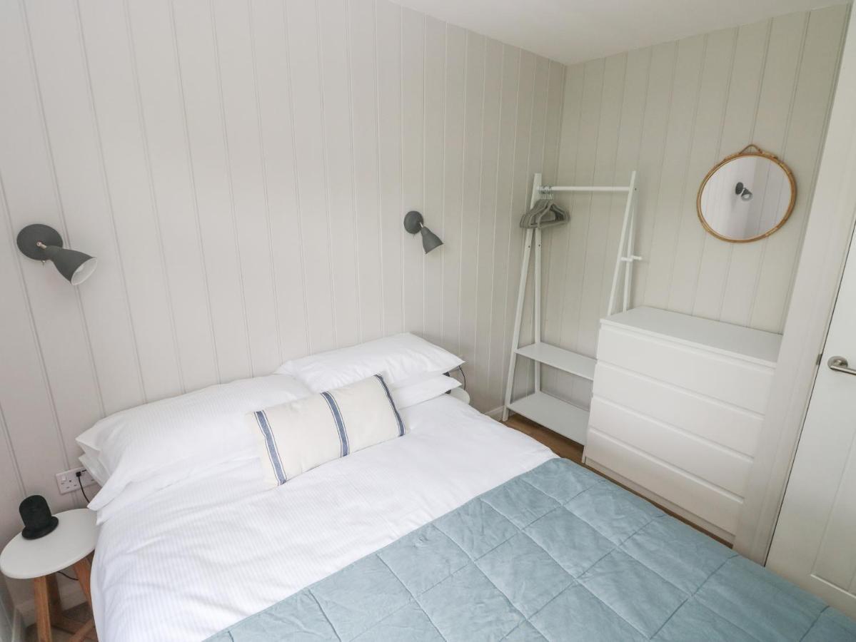Villa Saltwater Haverfordwest Esterno foto
